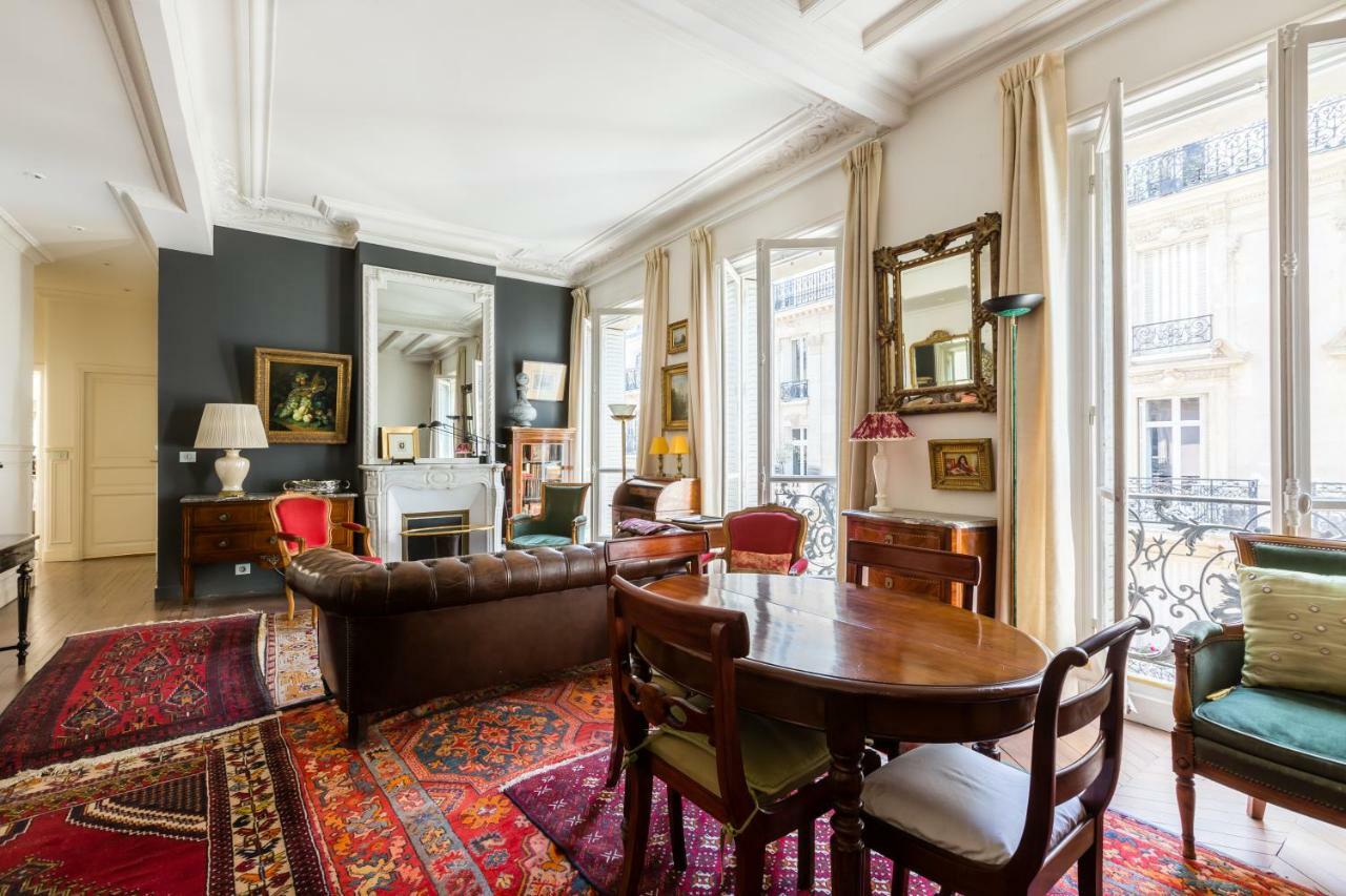 Veeve - Moments From Monet Apartment Paris